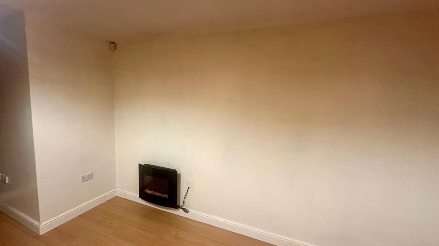 Fearnley Mill Drive, Huddersfield, HD5 0RD