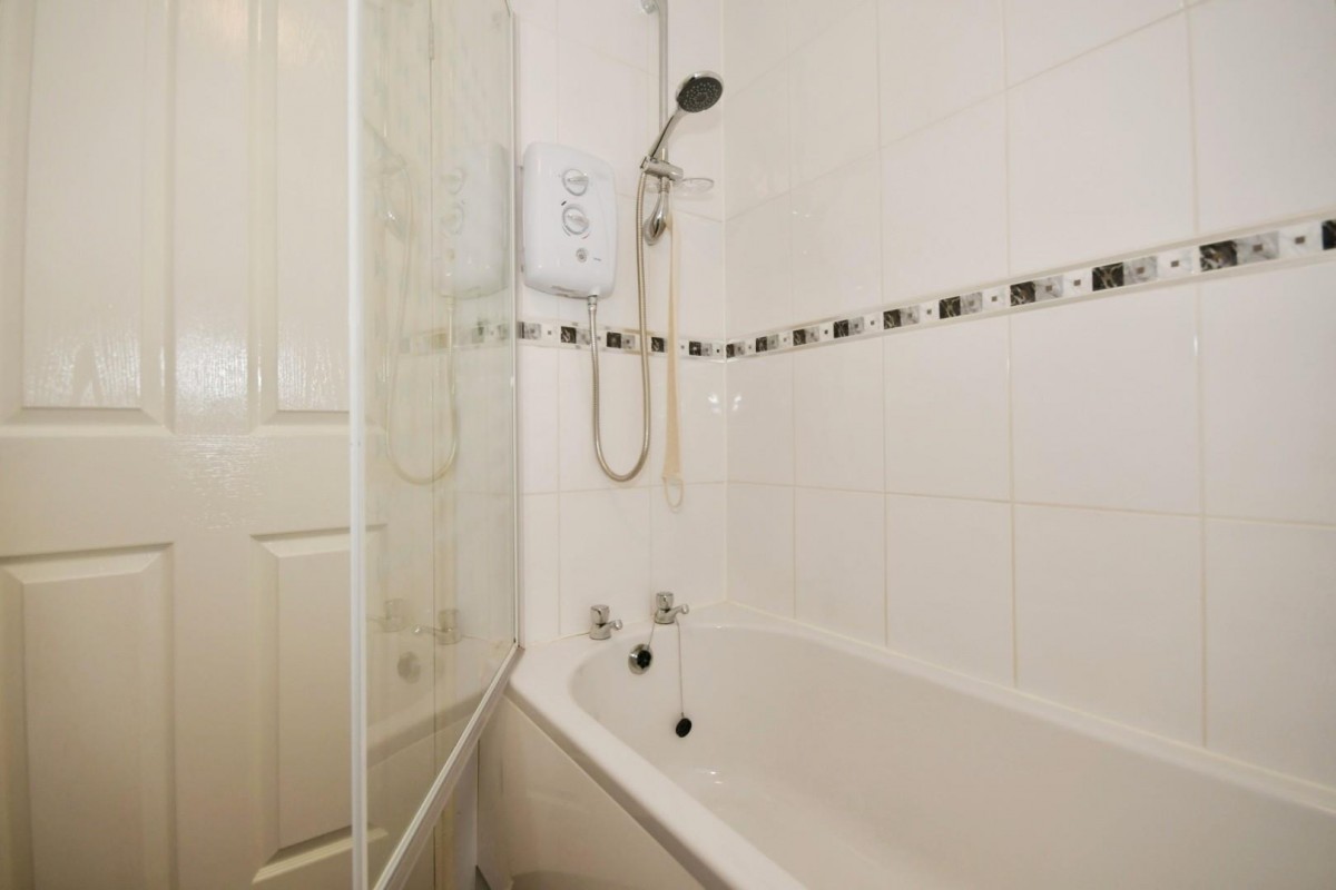 Halifax Road, Wadsley Bridge, S6