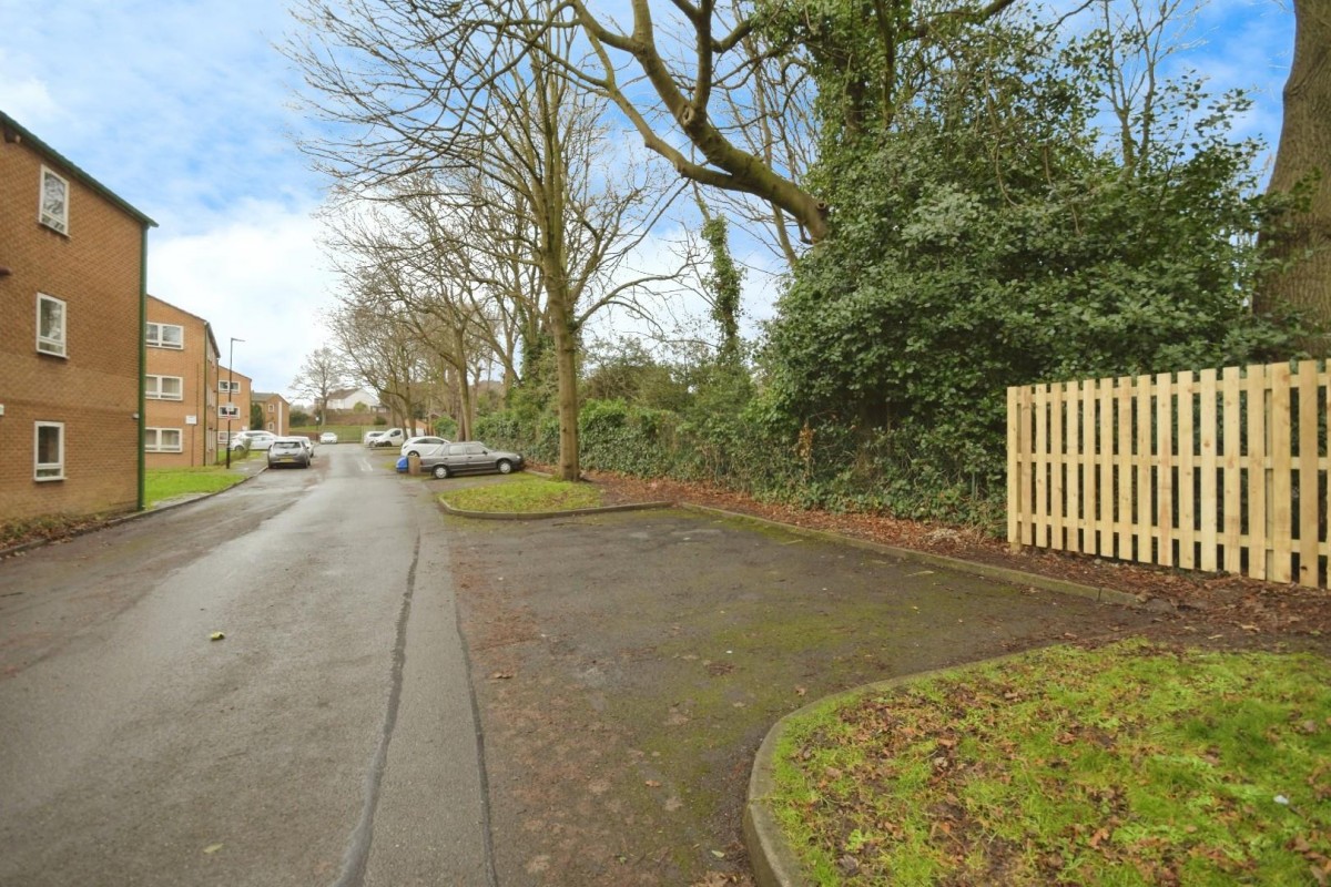 Halifax Road, Wadsley Bridge, S6