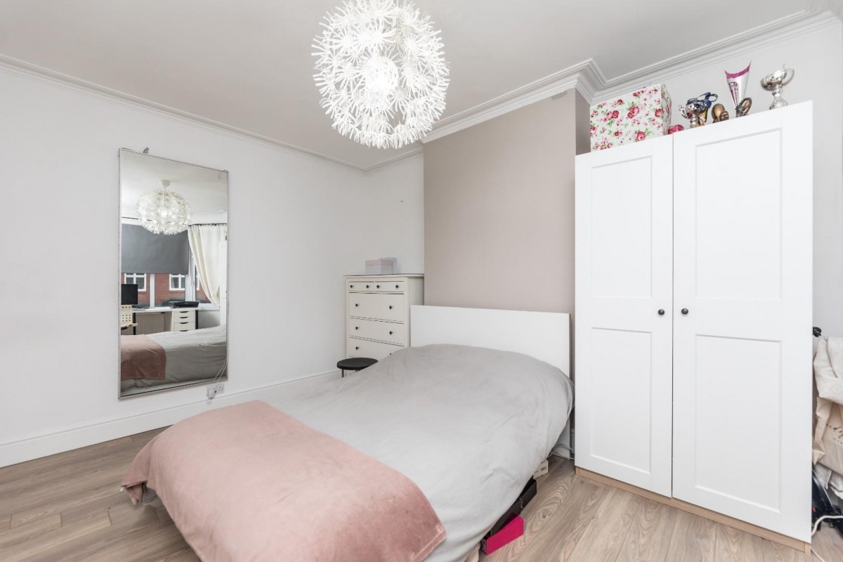 Park Avenue, Castleford