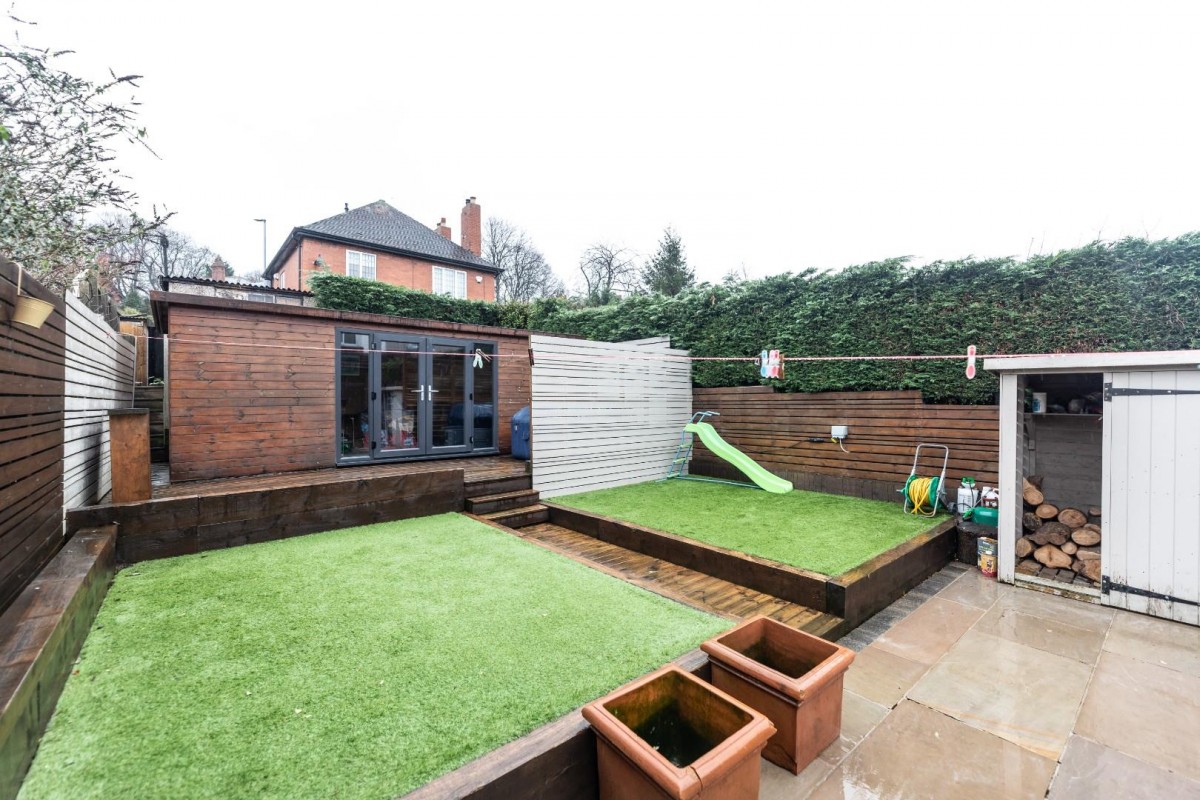 Park Avenue, Castleford