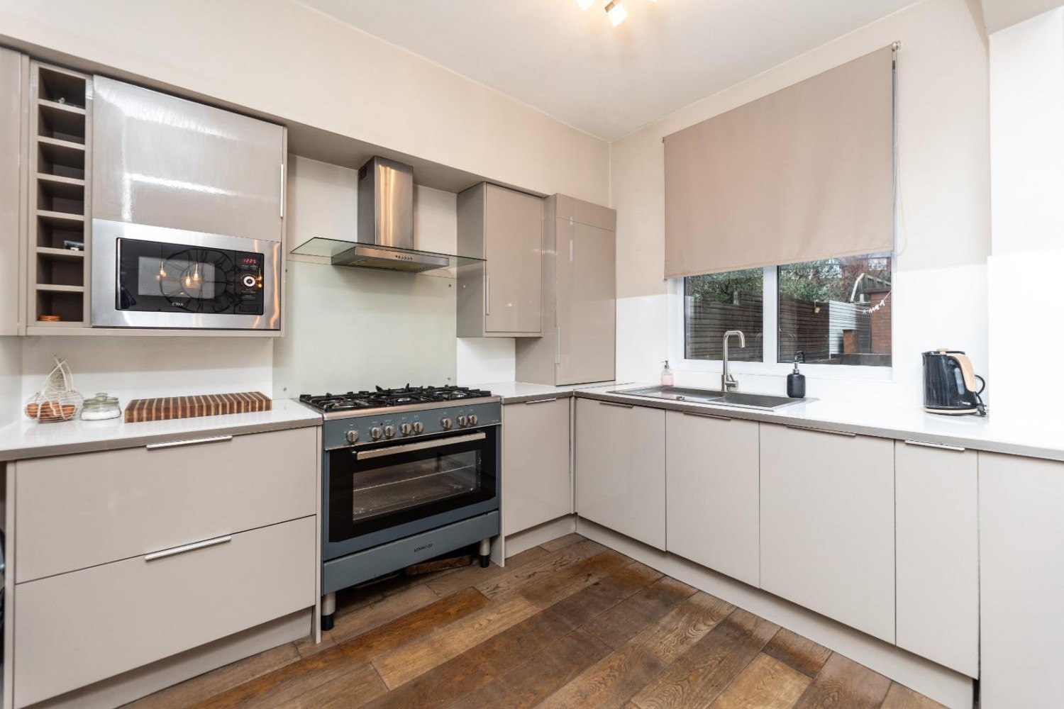 Park Avenue, Castleford