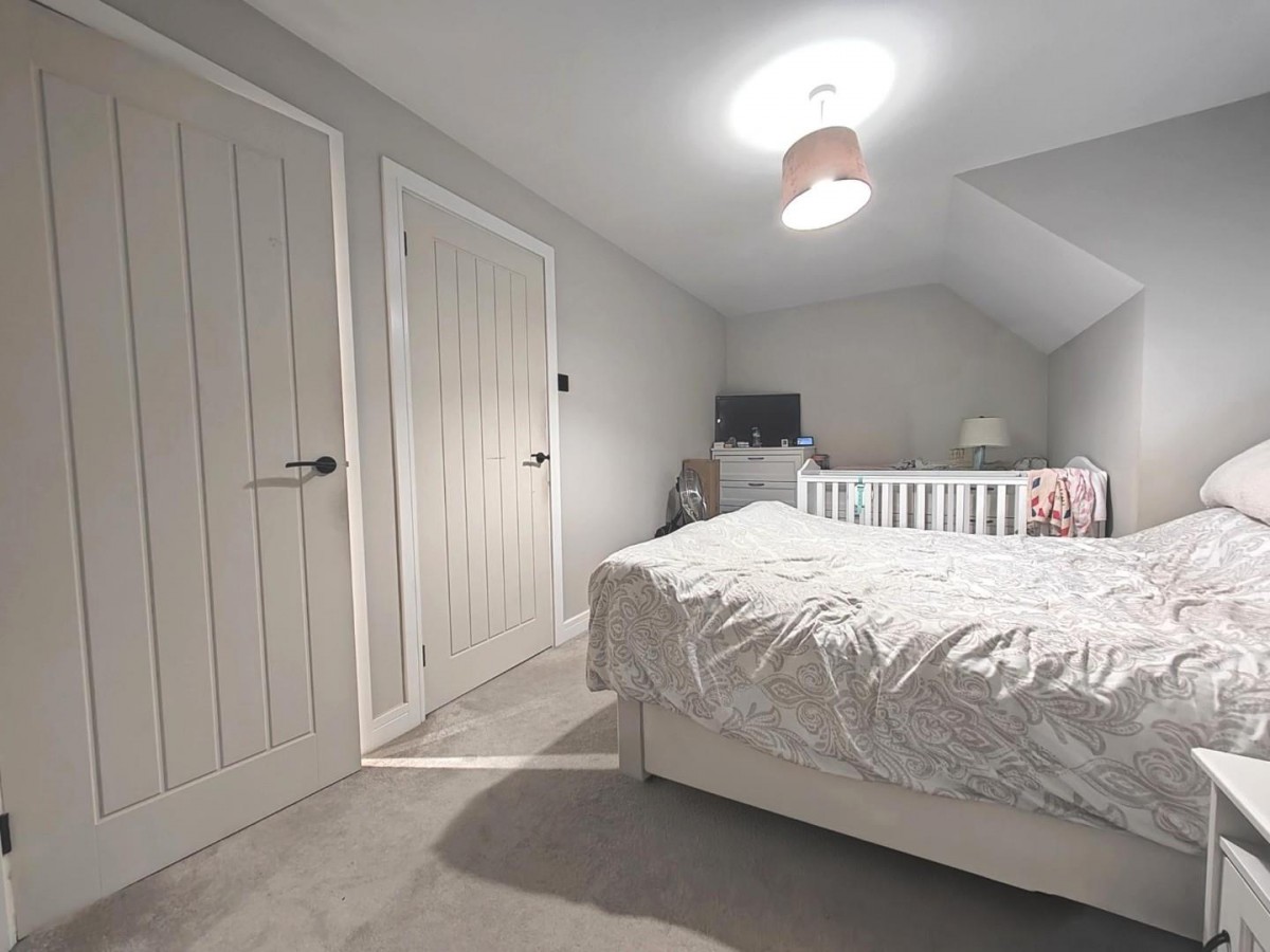 Masefield Gardens, Crowthorne