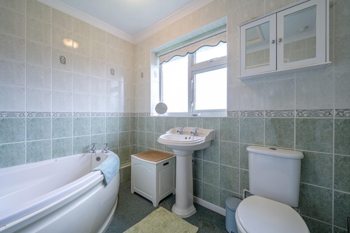 Greenfield View, Brownswall Estate