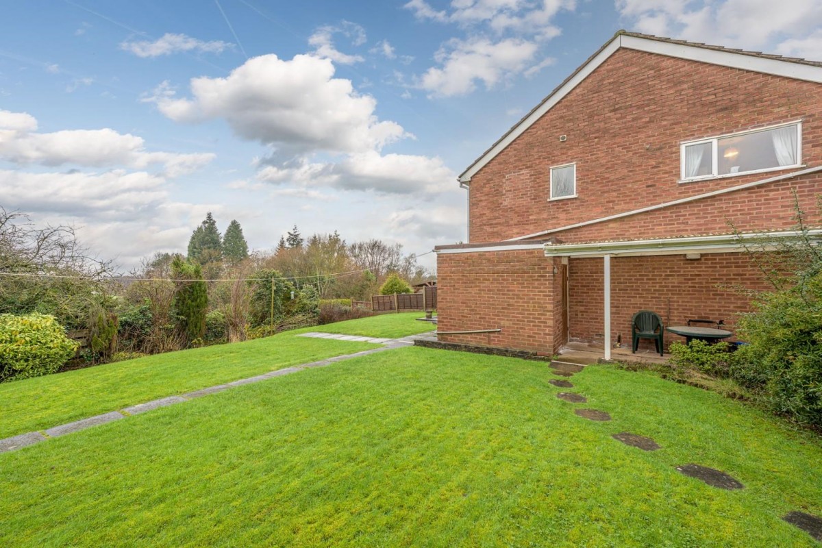 Greenfield View, Brownswall Estate