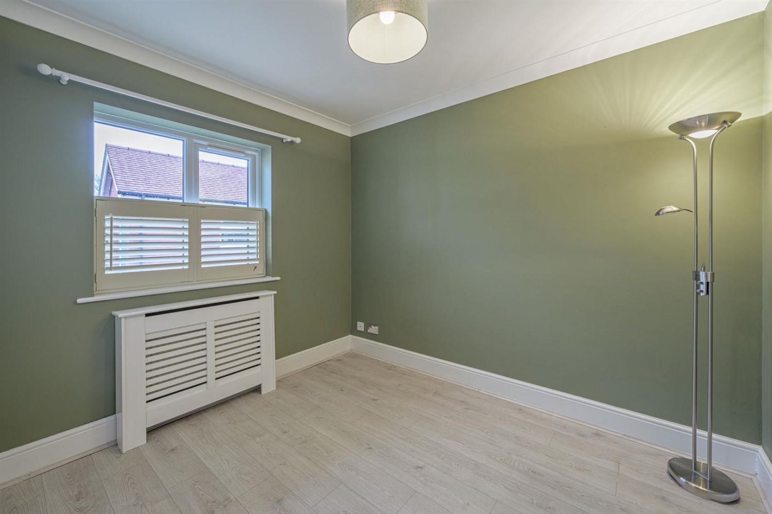 Beehive Bungalow, Sugar Loaf Lane, Iverley, DY7 6PS