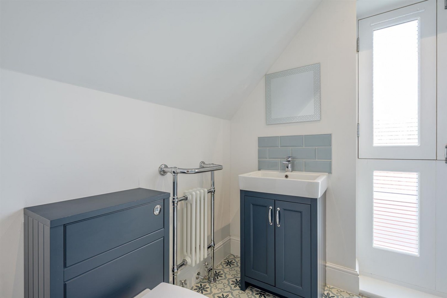 Beehive Bungalow, Sugar Loaf Lane, Iverley, DY7 6PS