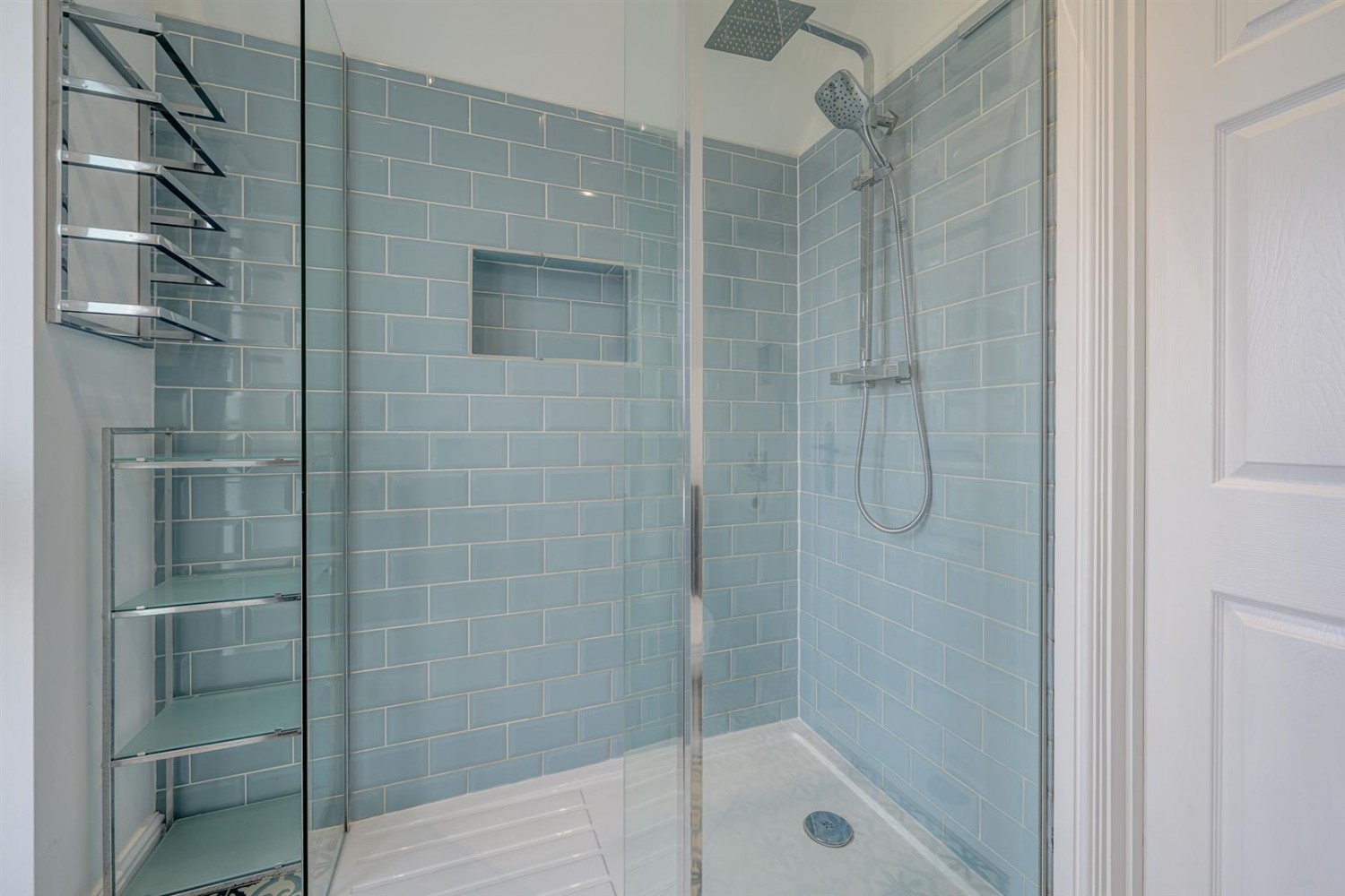 Beehive Bungalow, Sugar Loaf Lane, Iverley, DY7 6PS