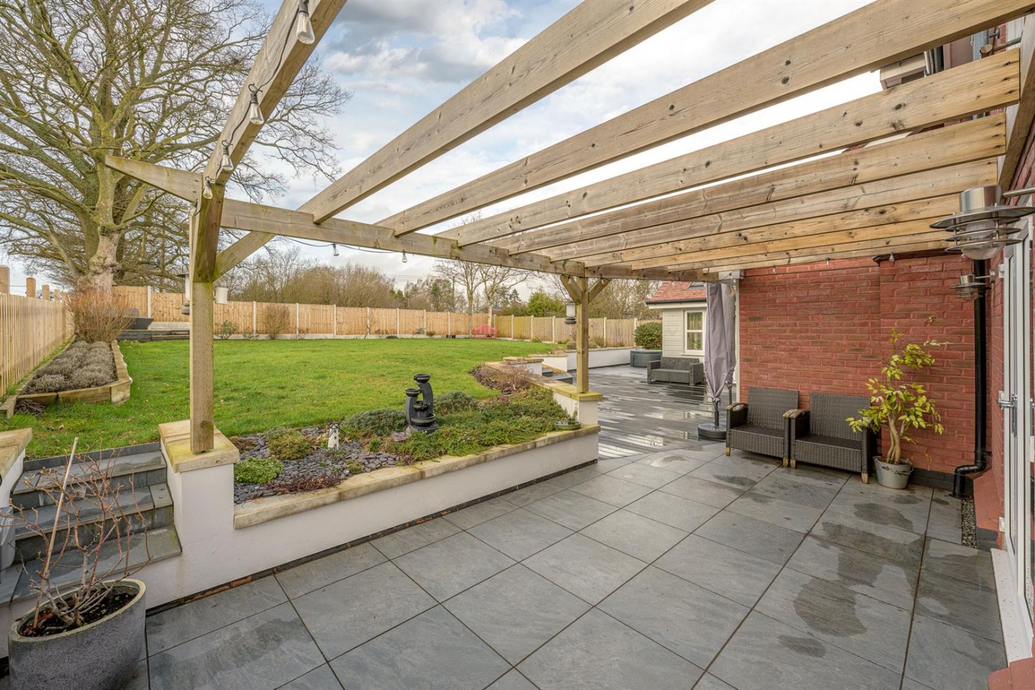 Beehive Bungalow, Sugar Loaf Lane, Iverley, DY7 6PS