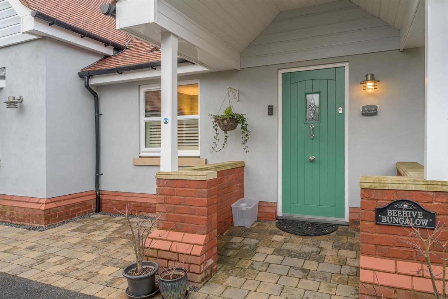 Beehive Bungalow, Sugar Loaf Lane, Iverley, DY7 6PS