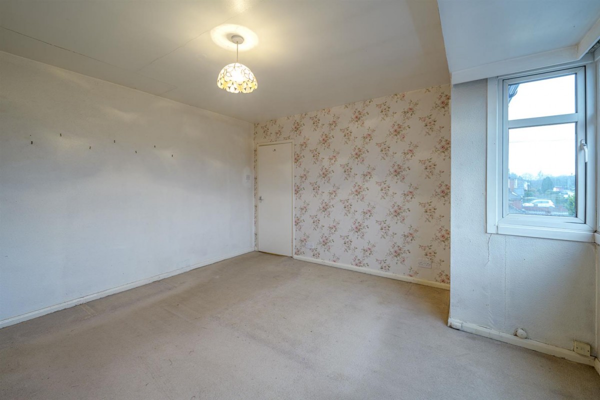 Beachcroft Road, Kingswinford, DY6 0HN