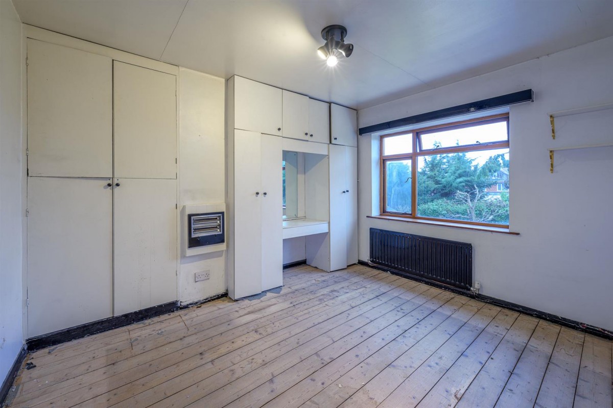 Beachcroft Road, Kingswinford, DY6 0HN