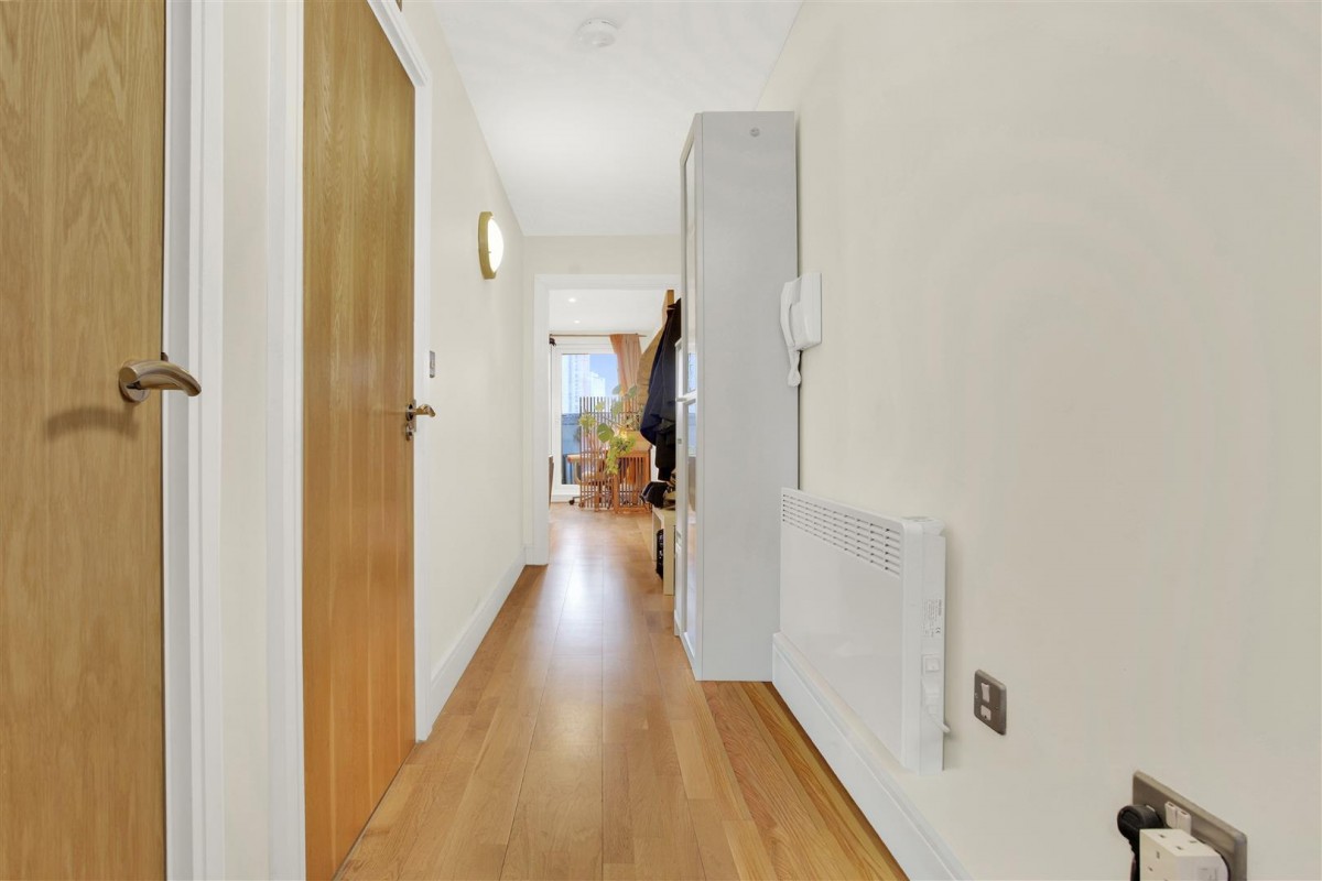 Prestons Road, Canary Wharf E14