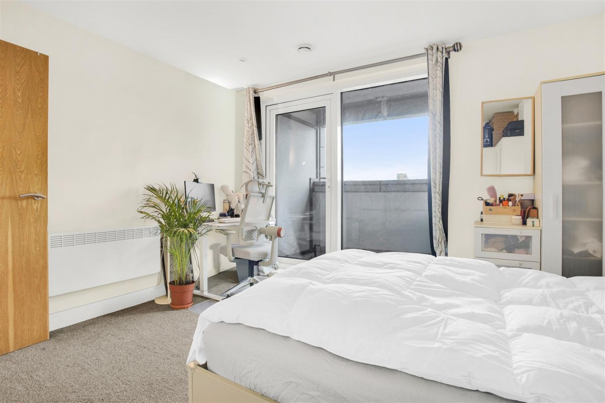 Prestons Road, Canary Wharf E14