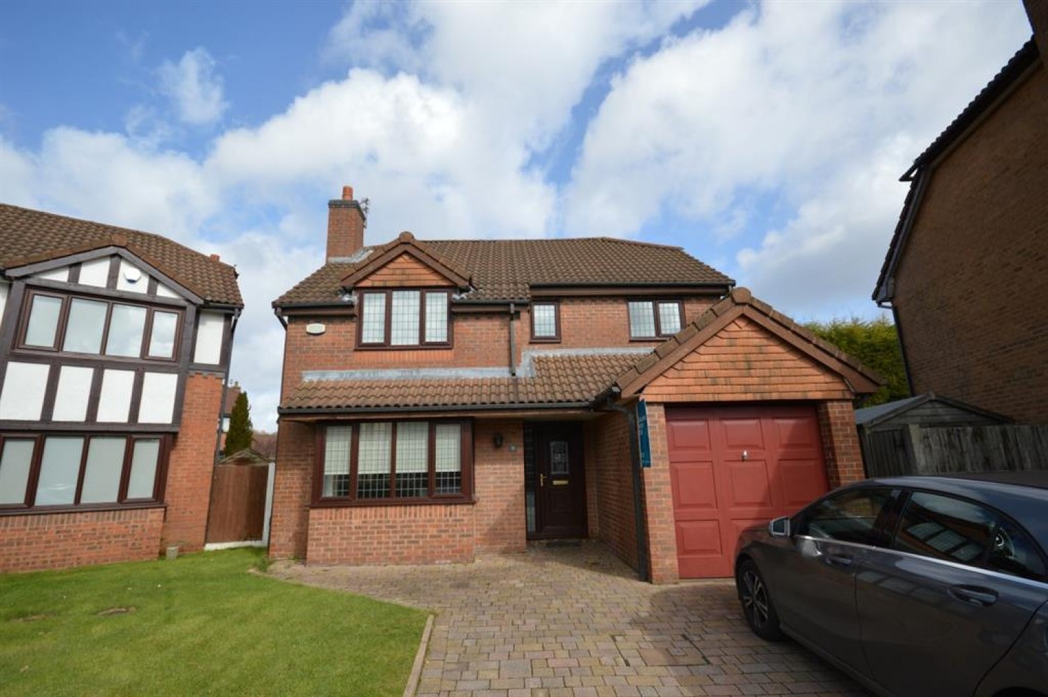 Averhill, Worsley, M28