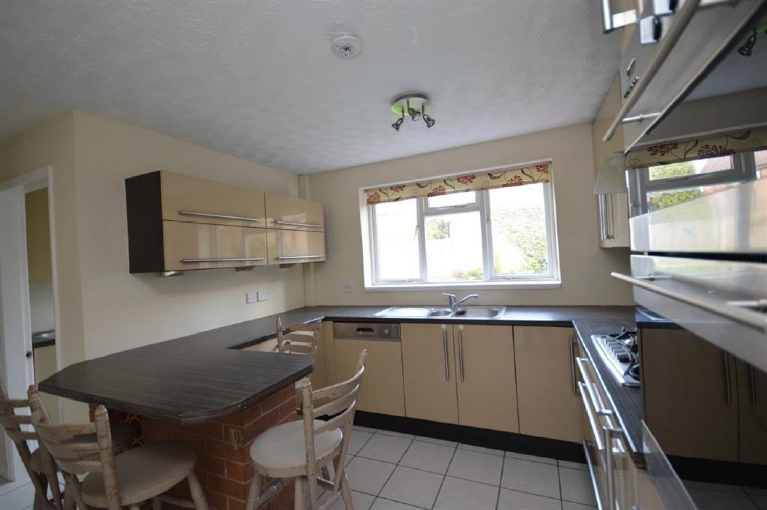 Averhill, Worsley, M28