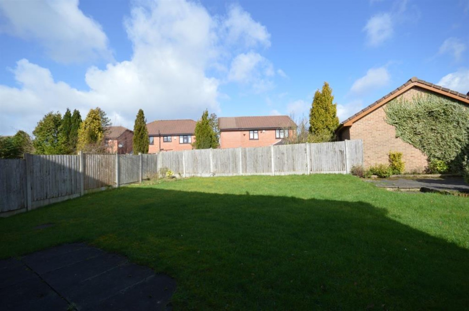 Averhill, Worsley, M28