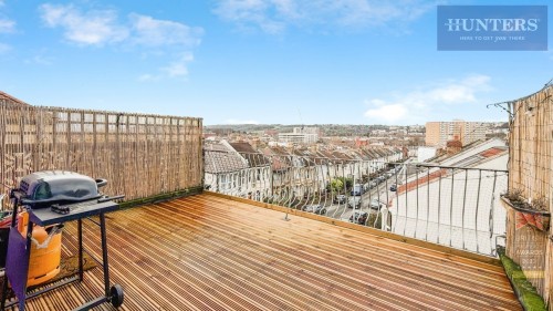 Vicarage Road, Southville, BS3 1PD