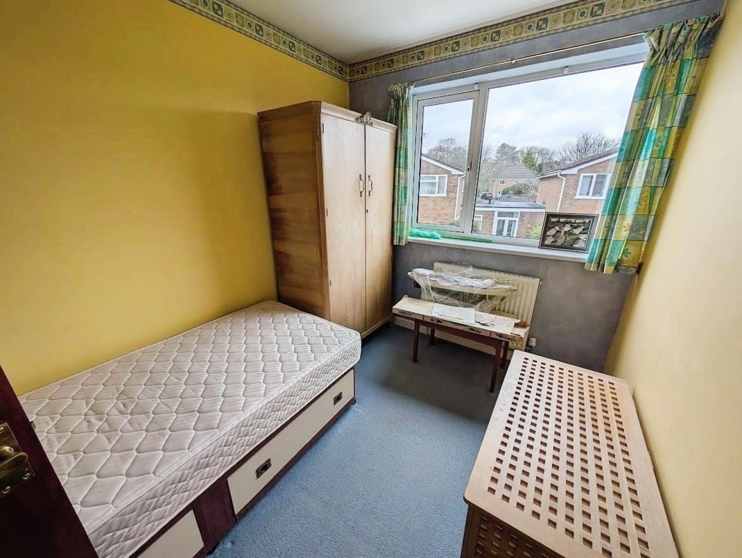 Bannetts Tree Crescent, Alveston, Bristol