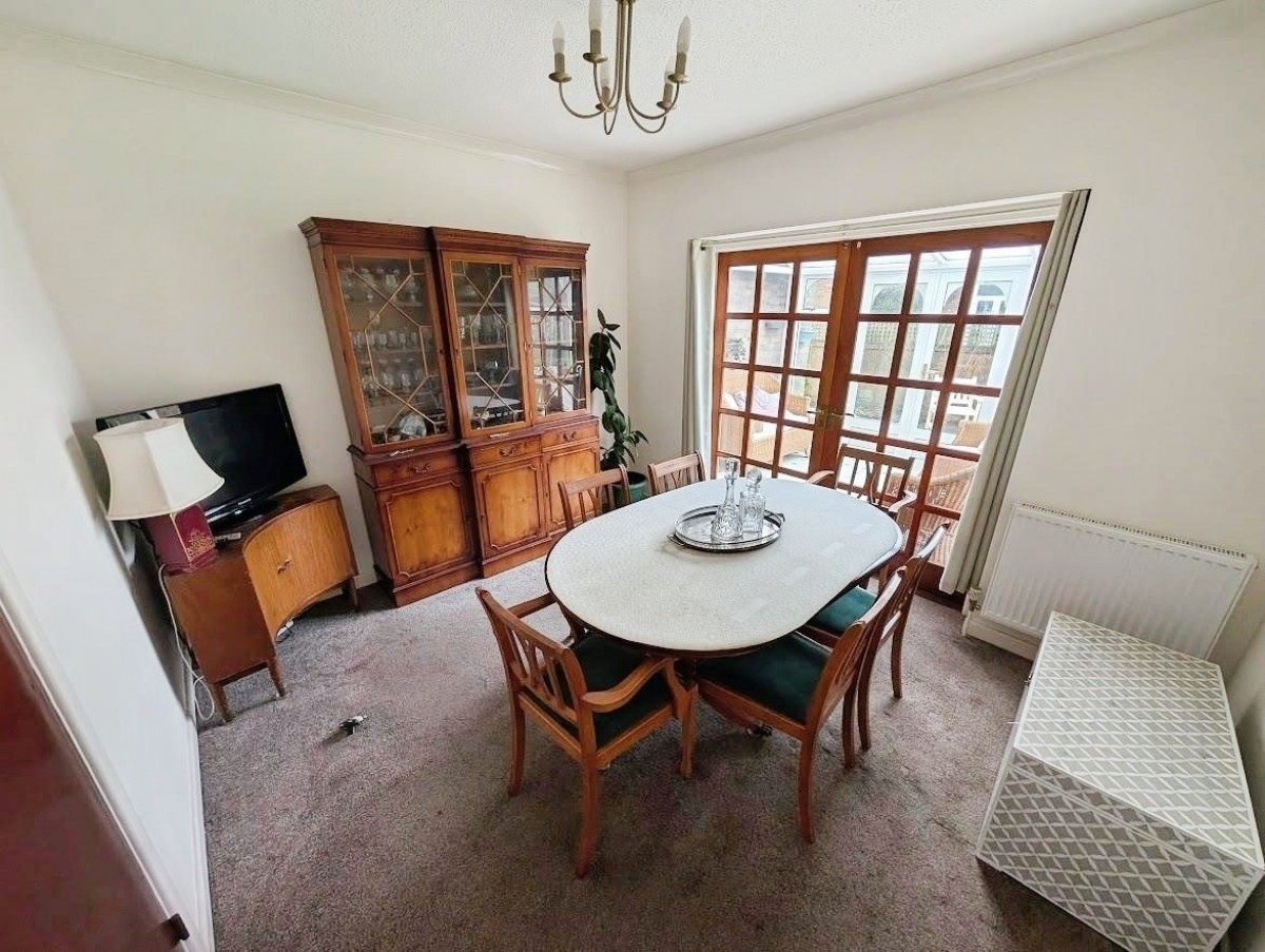 Bannetts Tree Crescent, Alveston, Bristol