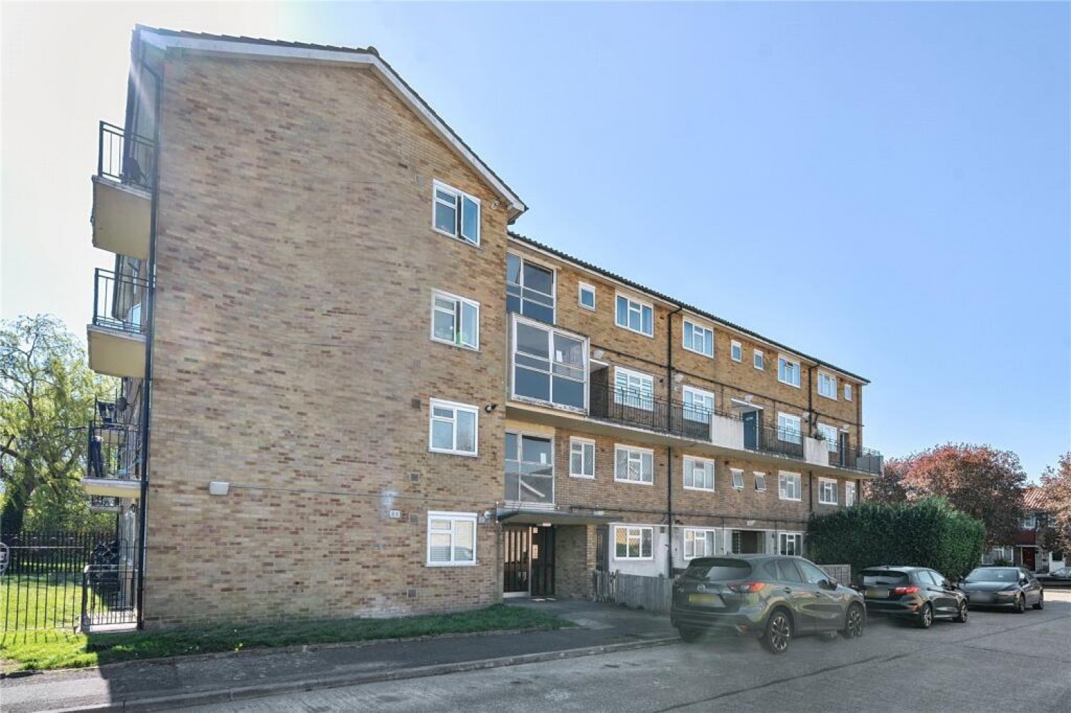 Moston Close, Hayes, Middlesex, UB3 4LP