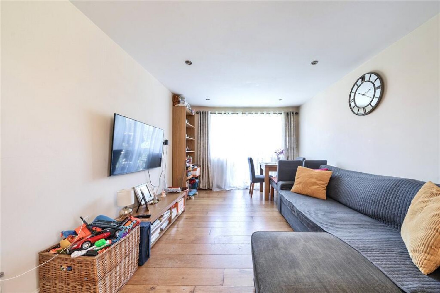 Moston Close, Hayes, Middlesex, UB3 4LP