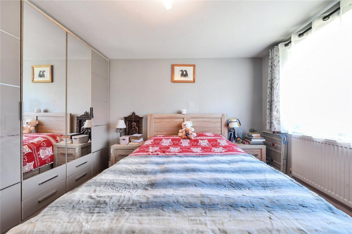 Moston Close, Hayes, Middlesex, UB3 4LP