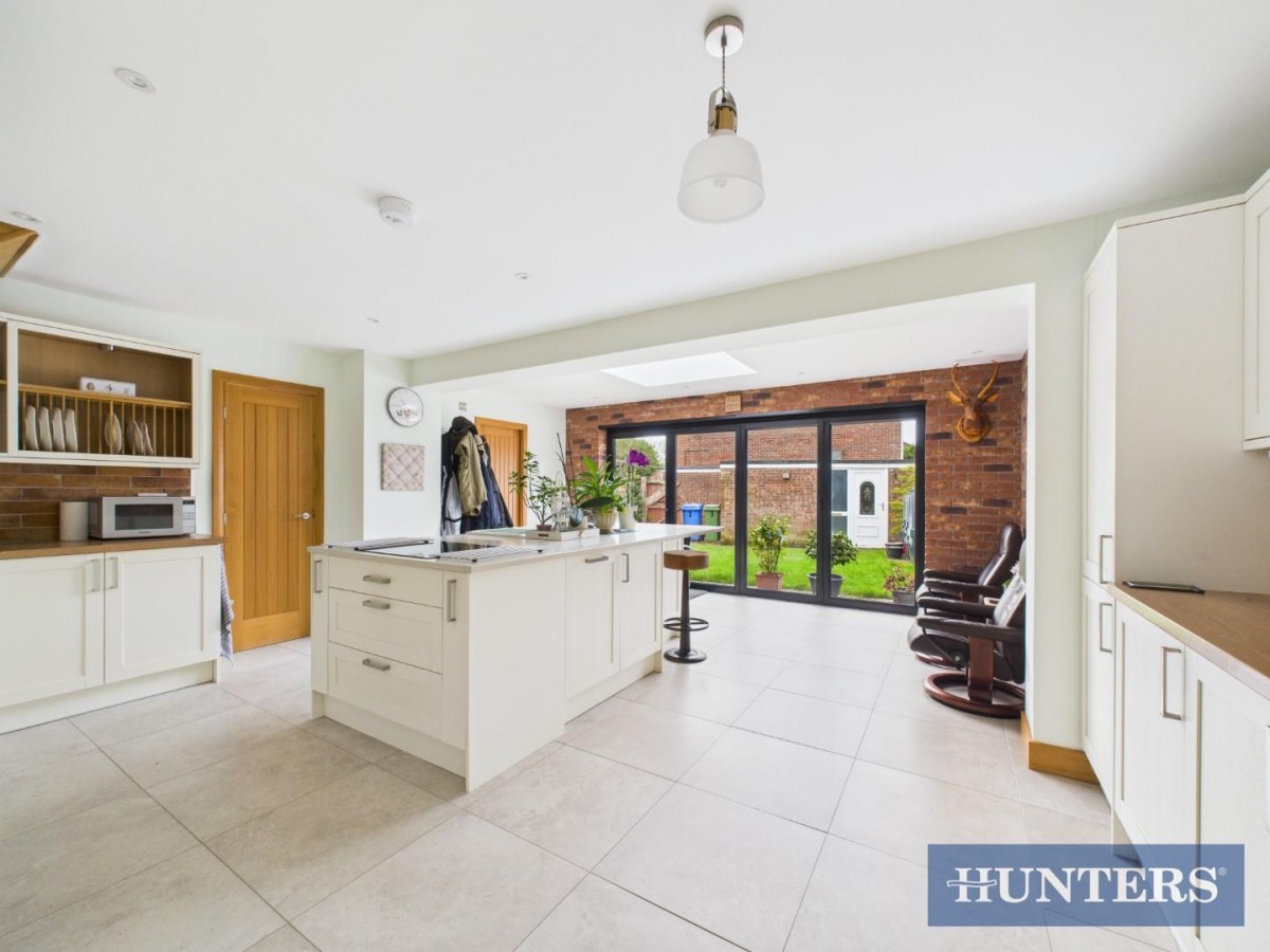 Eastfield Close, Carr Lane, Weel, HU17 0SN