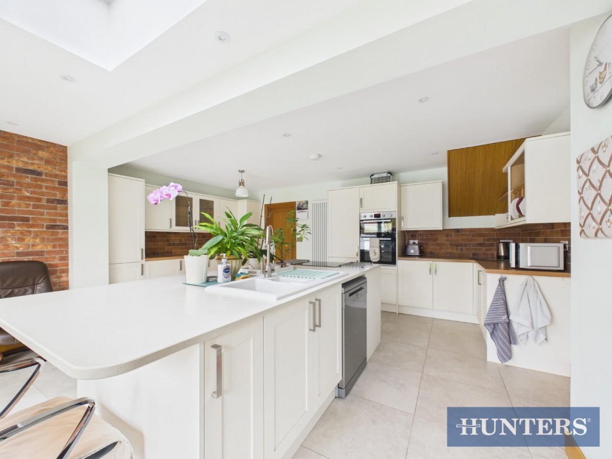 Eastfield Close, Carr Lane, Weel, HU17 0SN