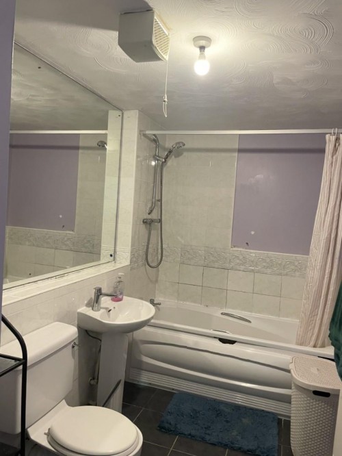 Hall Lane, Manchester