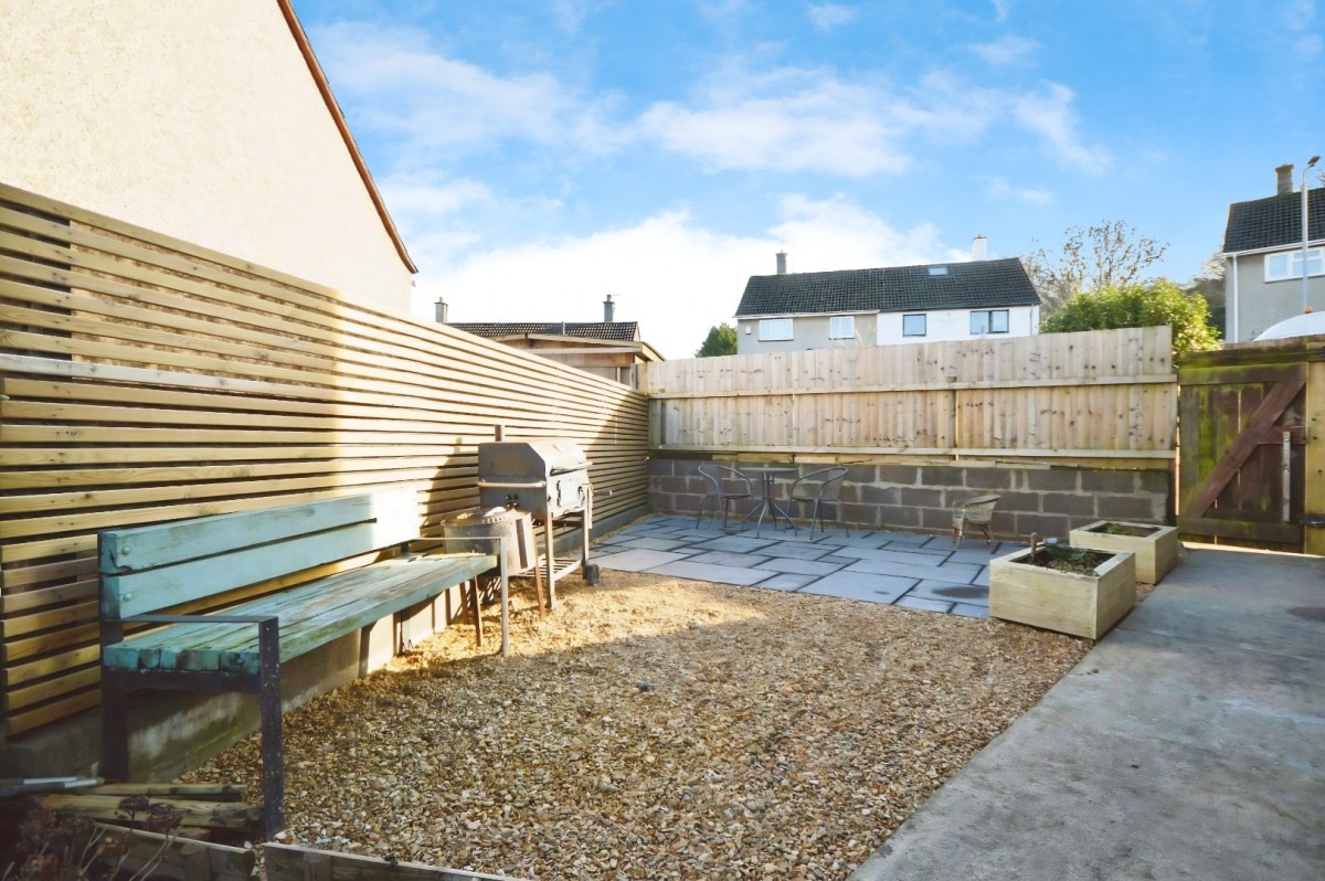 Newland Walk , Bristol, BS13