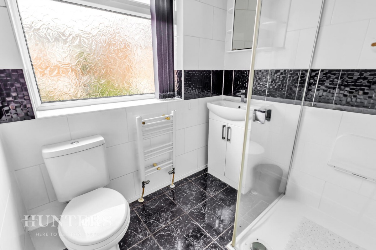 Whitegate, Dearnley, Littleborough, OL15 8PU