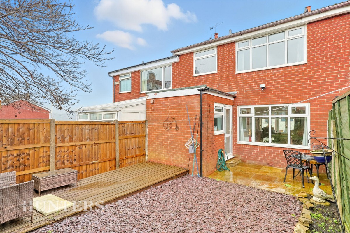 Whitegate, Dearnley, Littleborough, OL15 8PU