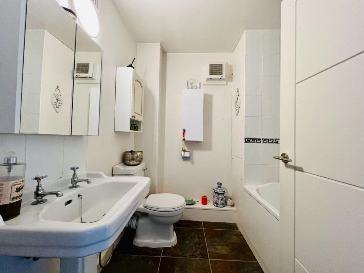 Whitecliffs, The Leas, Folkestone