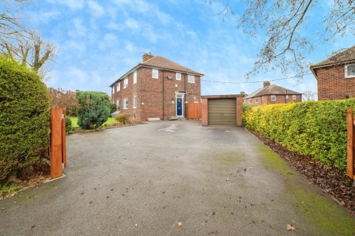 Littlemoor Crescent, Newbold, Chesterfield, S41 8QJ