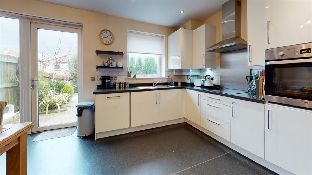 Stansfield Close, Ben Rhydding, LS29