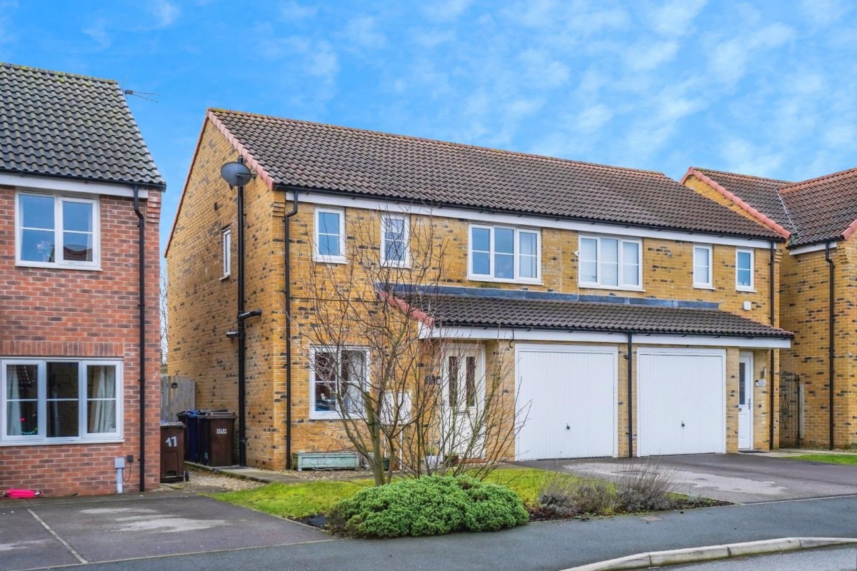 Palm House Drive, Selby