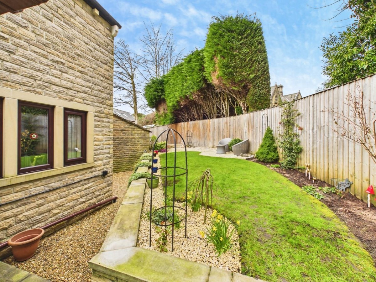 The Orchards, Bingley, Bradford