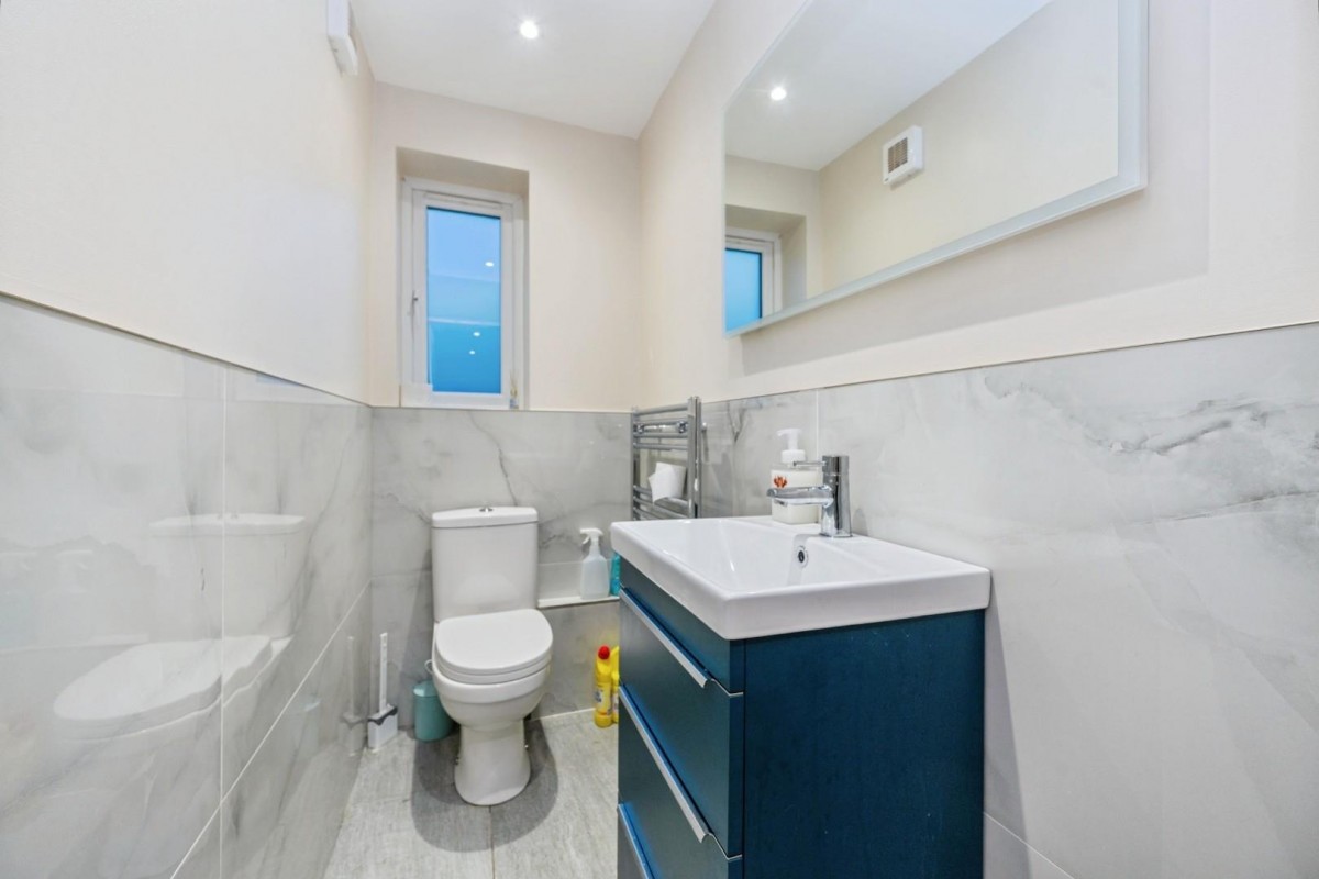 Irving Close, Lichfield