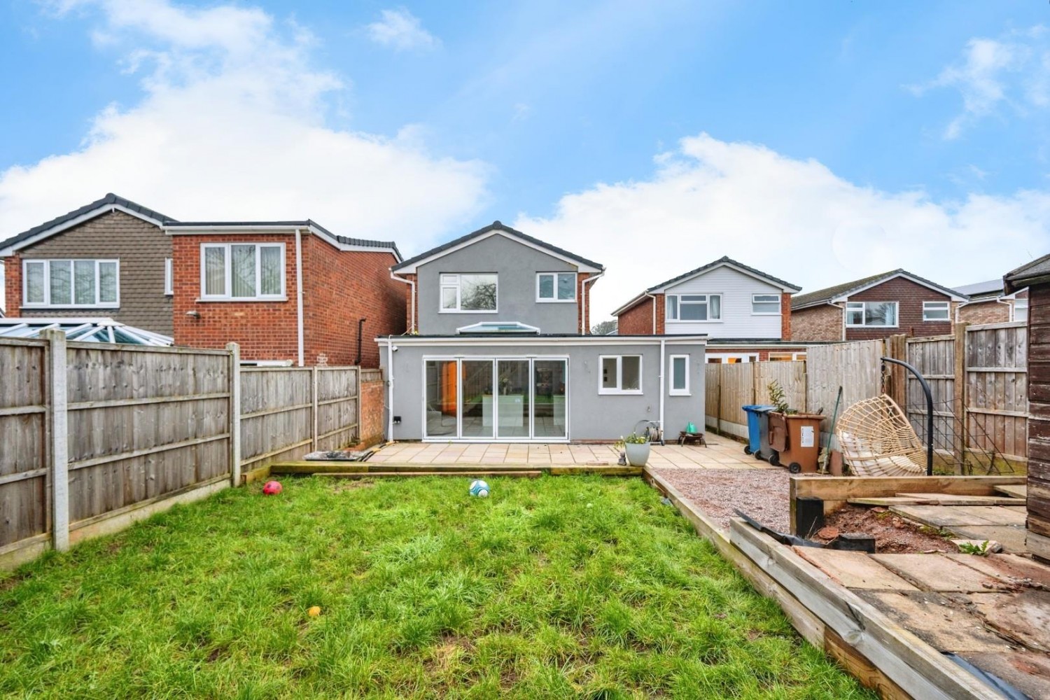 Irving Close, Lichfield