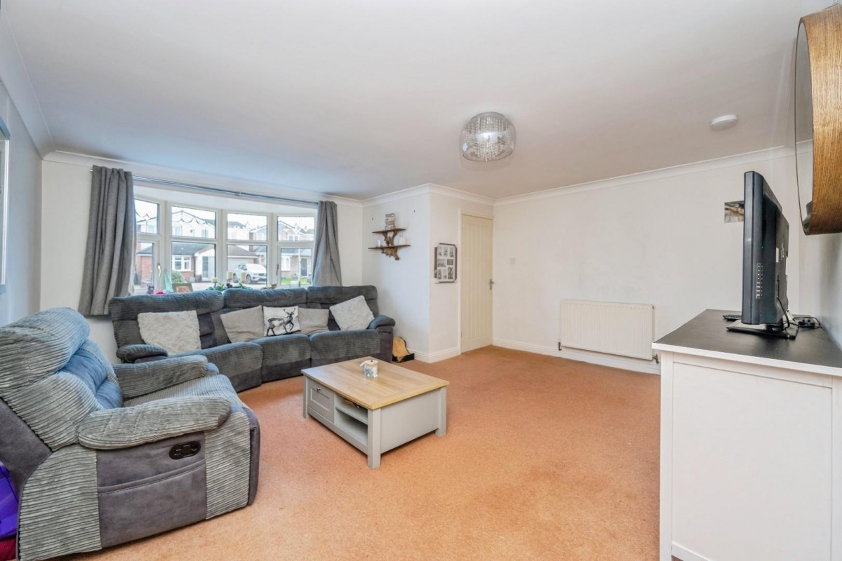 Irving Close, Lichfield