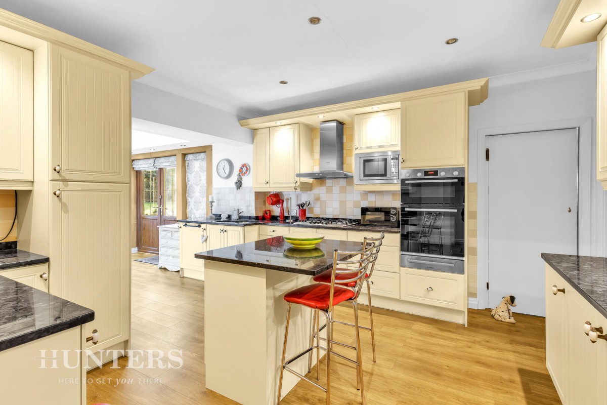 Pike Fold, Lightowlers Lane, Littleborough, OL15 0LN