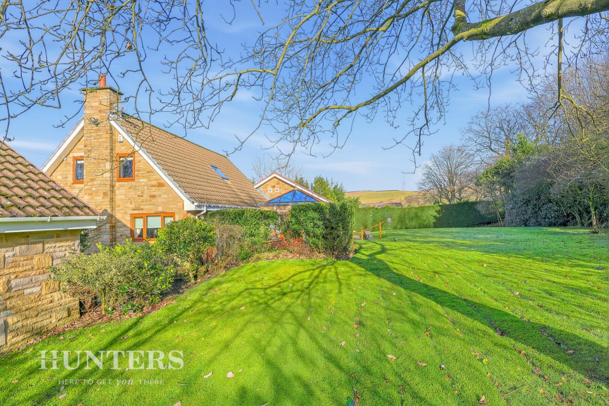 Pike Fold, Lightowlers Lane, Littleborough, OL15 0LN