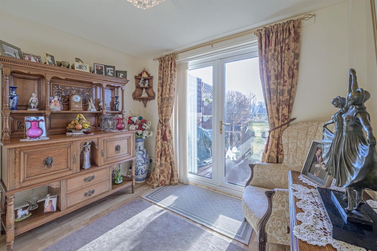 Fairfield Road, Wordsley, DY8 5UJ