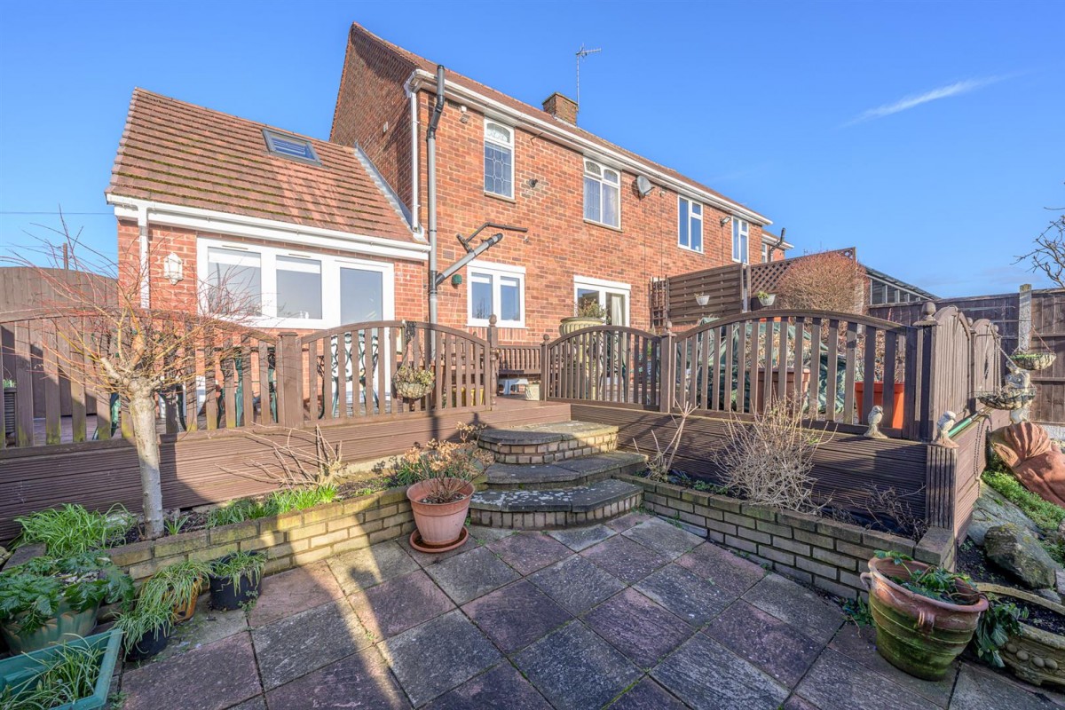 Fairfield Road, Wordsley, DY8 5UJ