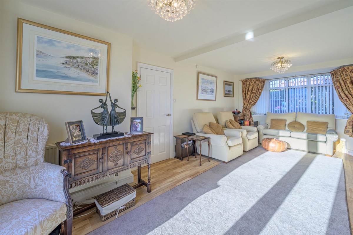 Fairfield Road, Wordsley, DY8 5UJ