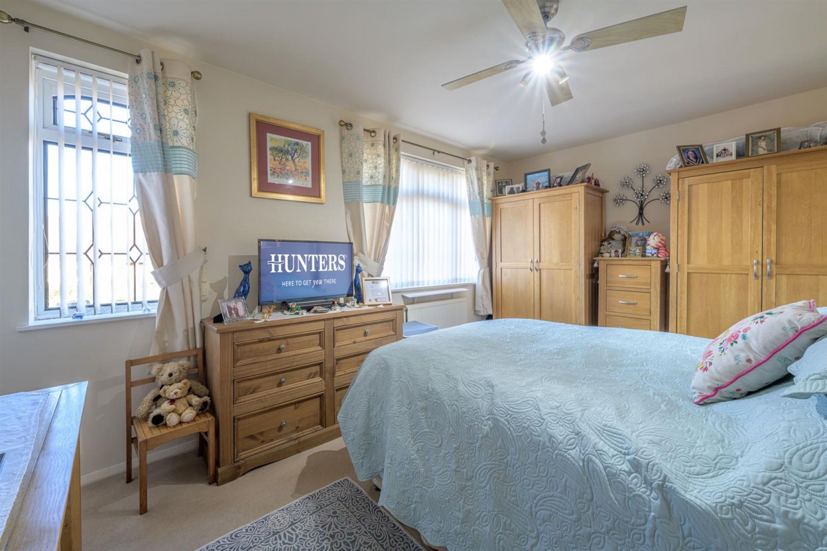 Fairfield Road, Wordsley, DY8 5UJ