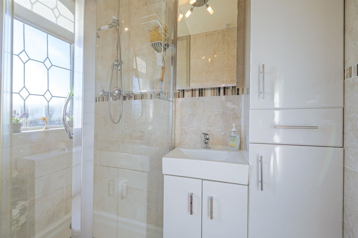 Fairfield Road, Wordsley, DY8 5UJ