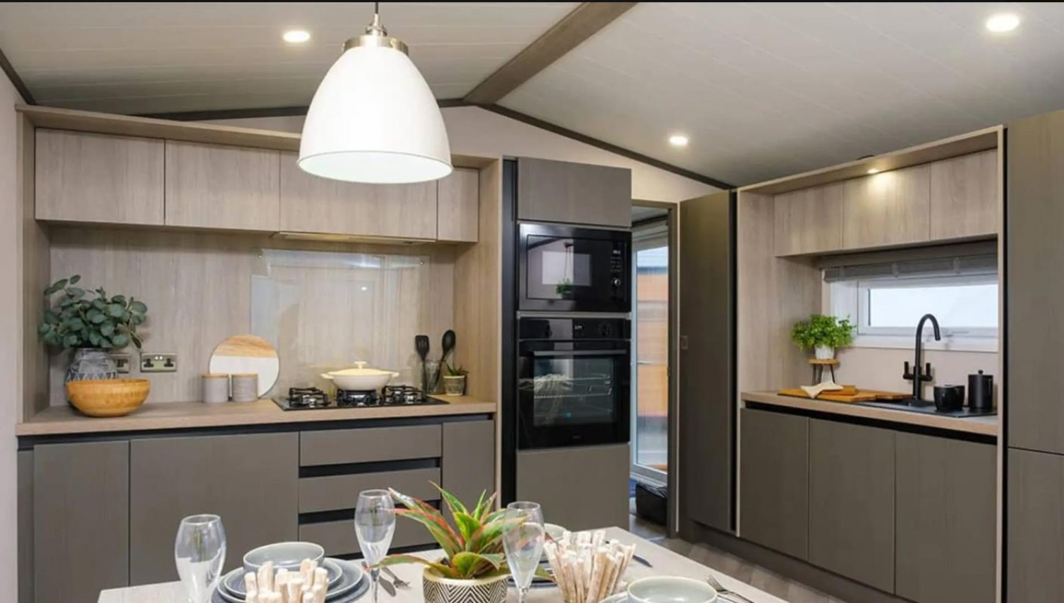 The Lakewood, Scarborough Lodge Retreat, Scarborough