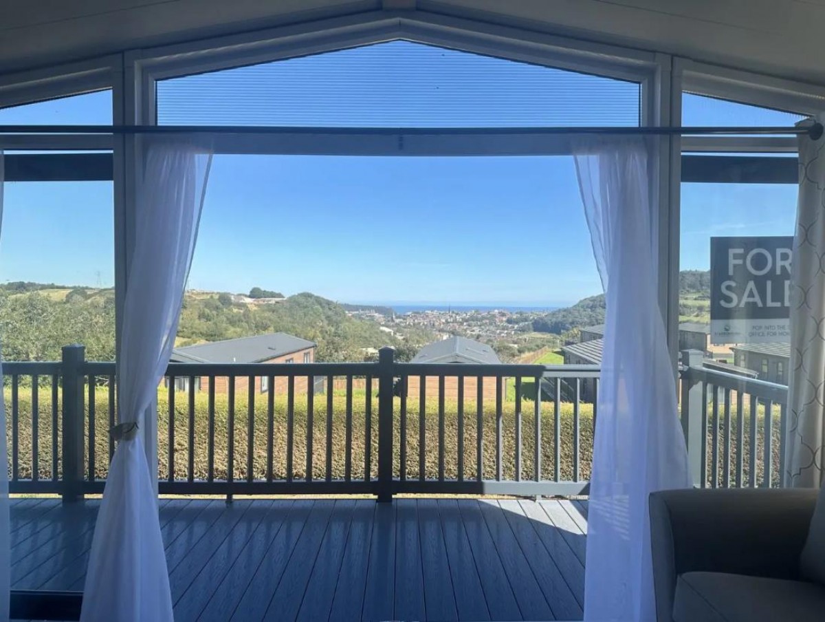 The Lakewood, Scarborough Lodge Retreat, Scarborough